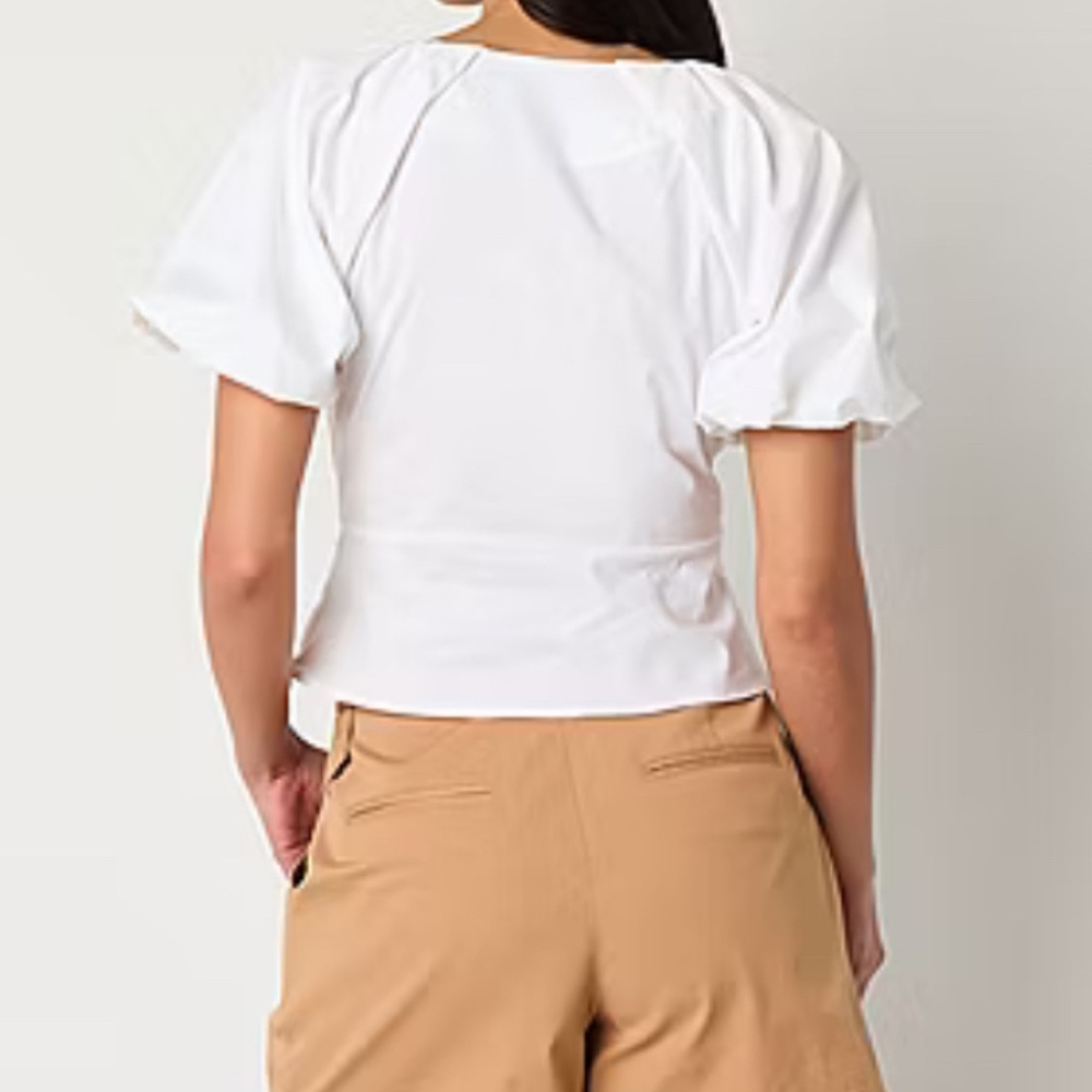 Worthington woman’s Size large puffer sleeve white top. - Picture 3 of 9